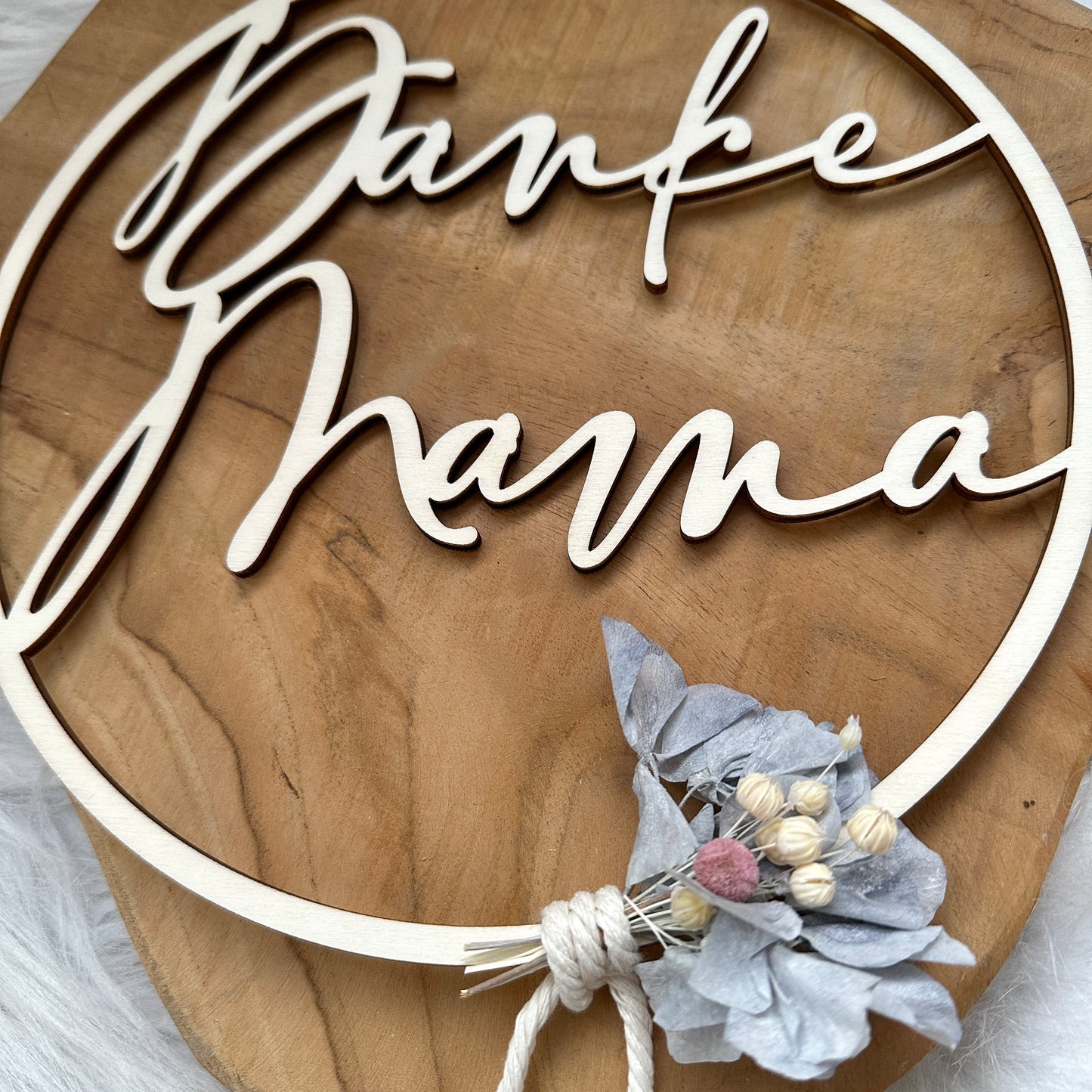 Danke Mama Holzkranz mit Trockenblumen