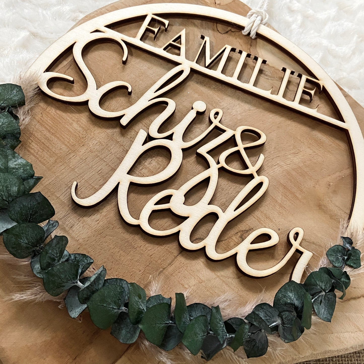 Trockenblumenkranz mit Familienname