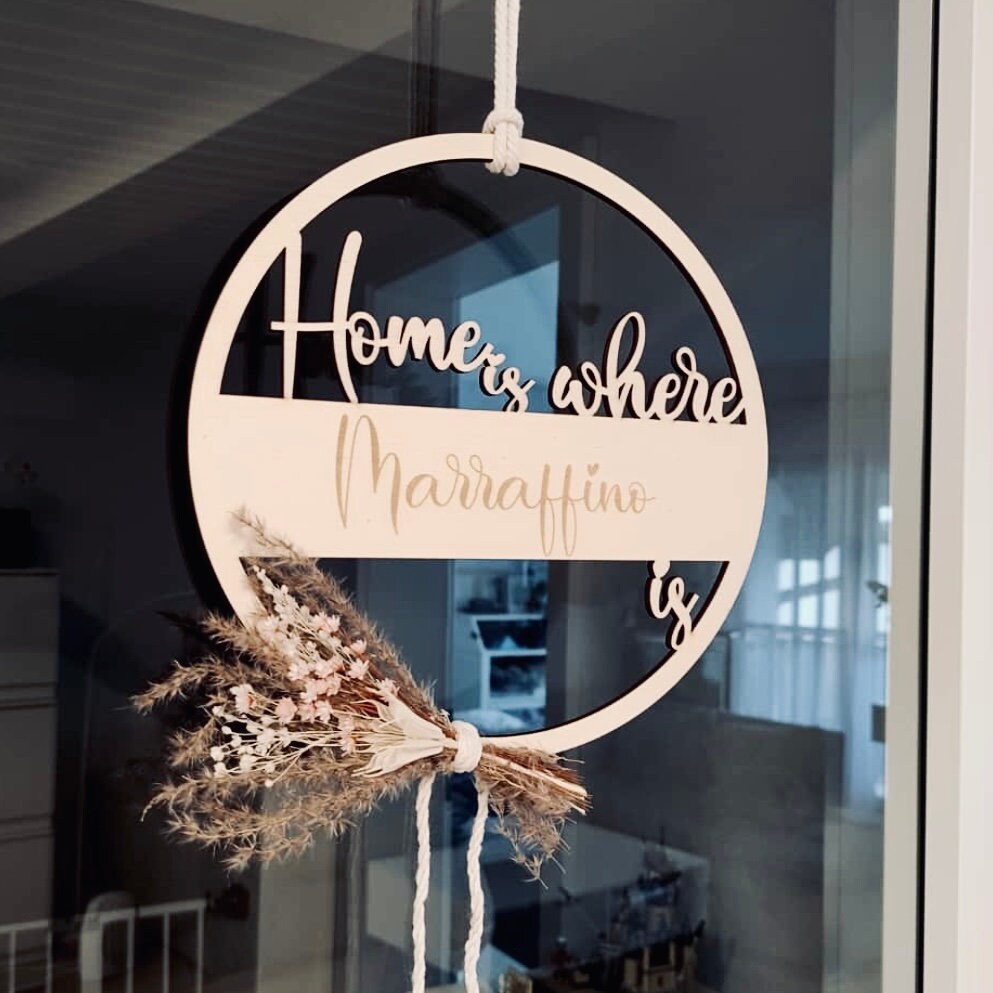 Trockenblumenkranz mit Familienname