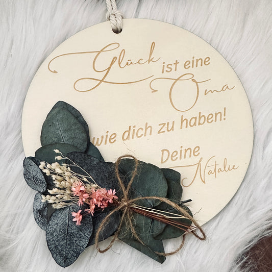 Personalisiertes Holzschild mit Trockenblumen