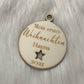 Weihnachtskugel mit Name / personalisierter Christbaumhänger aus Holz / Weihnachtsbaumdekoration