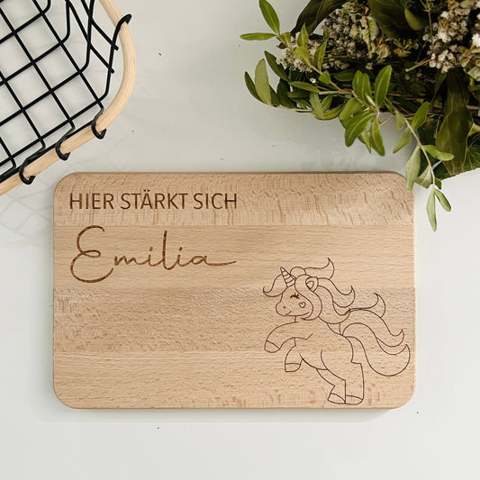 Kinder Frühstücksbrett, Vesperbrett, Brettchen, personalisiert mit Einhorn Motiv und Name