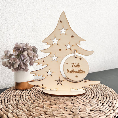 Weihnachtsbaum / Christbaum mit Holzanhänger / Weihnachtskugeln mit Namen aus Holz