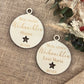 Weihnachtskugel mit Name / personalisierter Christbaumhänger aus Holz / Weihnachtsbaumdekoration
