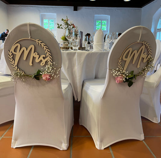 Brautpaar Mr und Mrs Holzkranz Stuhl Hochzeitsdeko (2er Set)